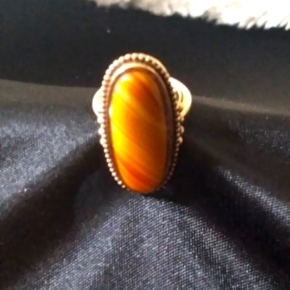 Ring - Picture 2 of 3